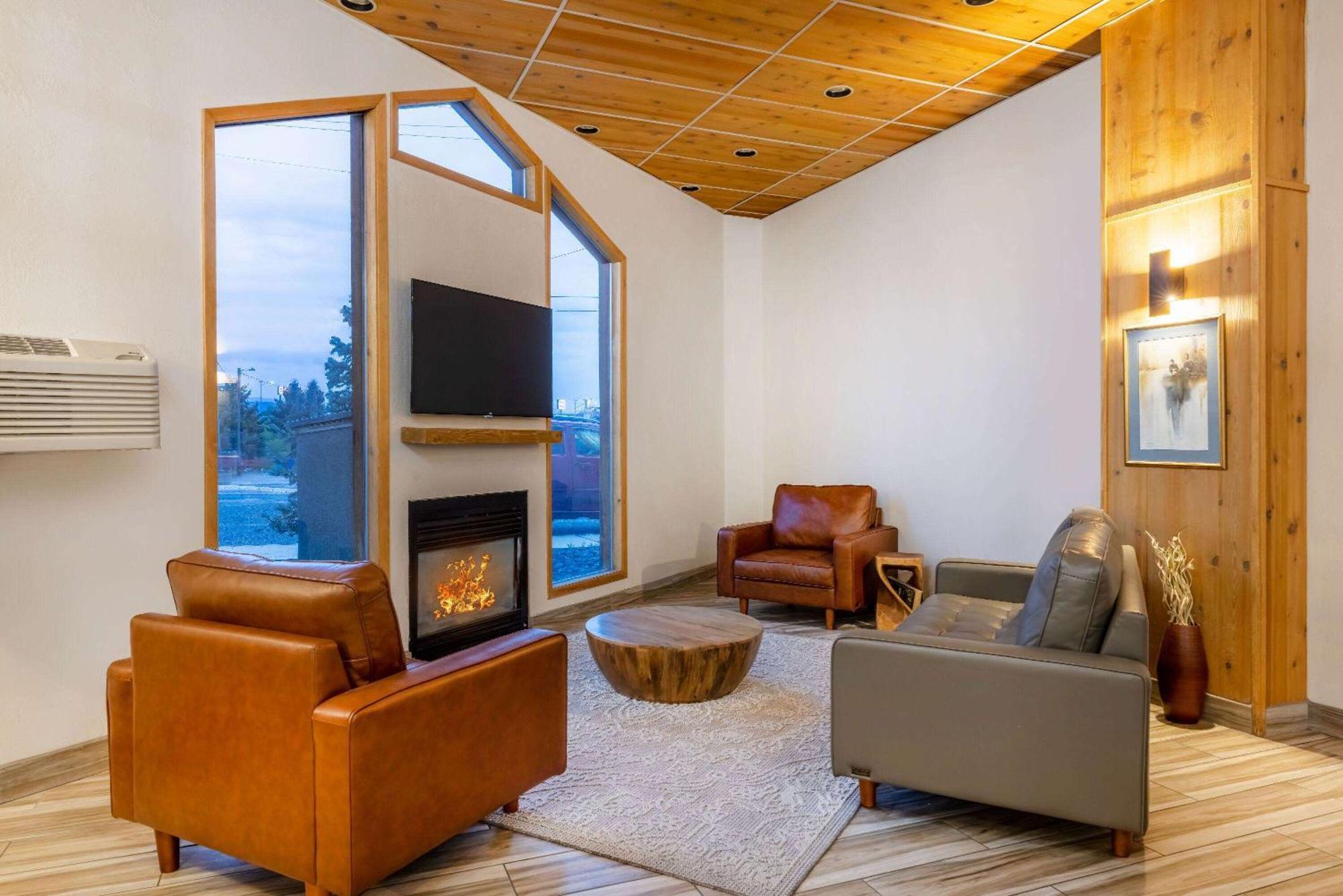 Wingate By Wyndham Butte City Center Εξωτερικό φωτογραφία